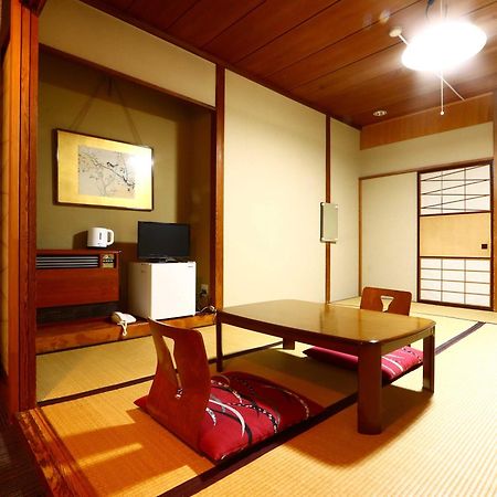 Kaneki Hotel Yamanouchi  Zewnętrze zdjęcie